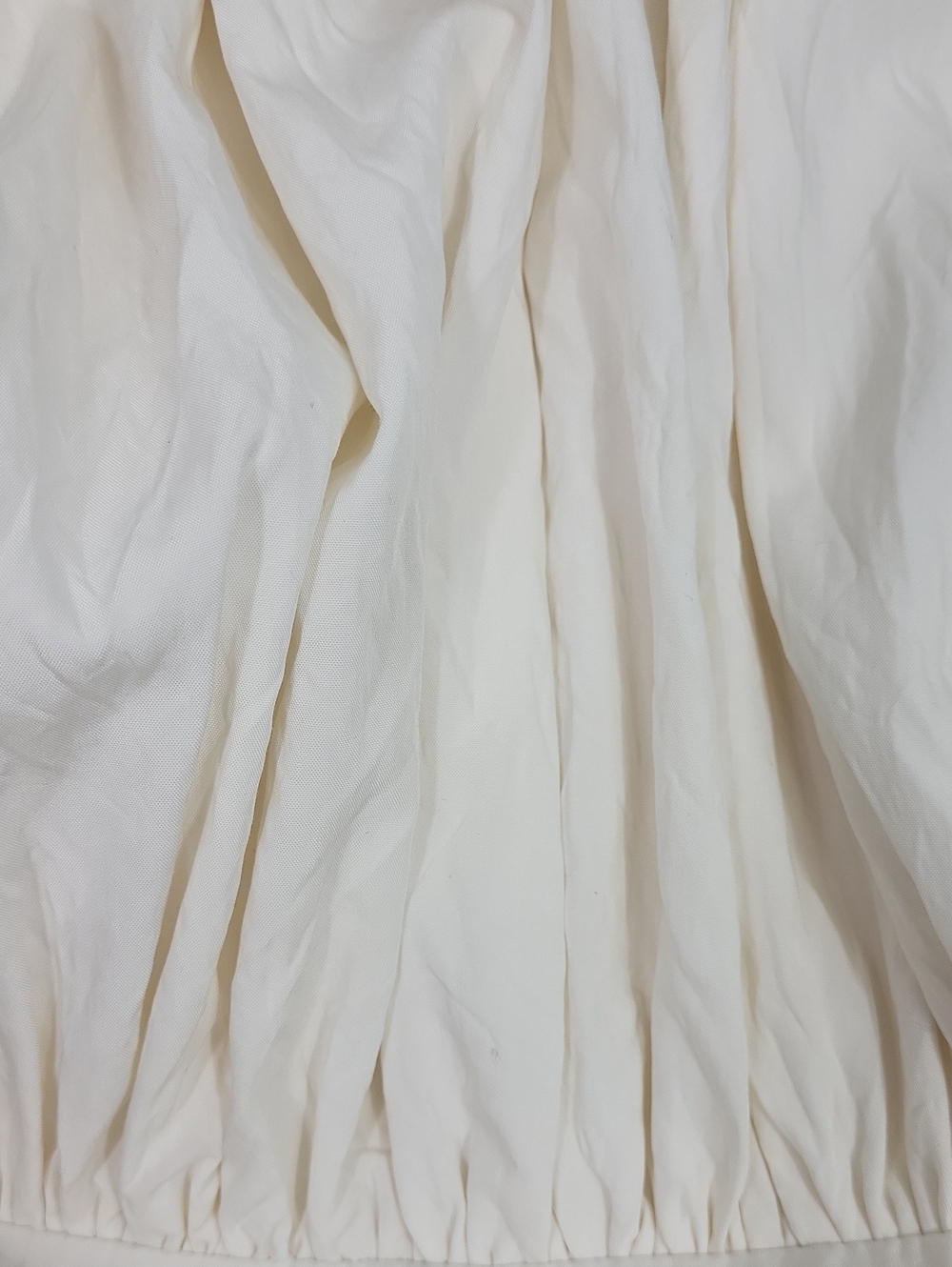 Yoomini Women's Cream Long-Sleeve Midi Dress with Smocked Cuffs. Size S - Picture 9 of 14
